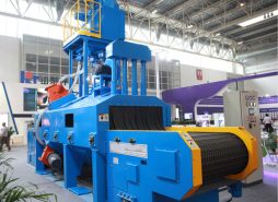 江蘇拋丸機(jī)除銹設(shè)備 網(wǎng)帶式拋丸清理機(jī)