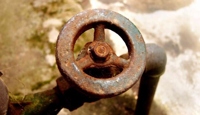 江蘇拋丸機(jī)除銹設(shè)備 20161026195359