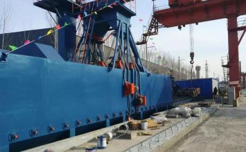 江蘇拋丸機(jī)除銹設(shè)備 通過(guò)式拋丸機(jī)適合用在哪些領(lǐng)域??jī)r(jià)格怎么樣?