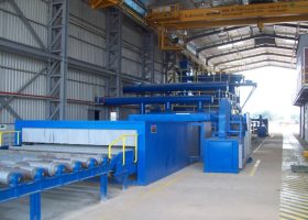 江蘇拋丸機除銹設備 鋼板通過式拋丸機